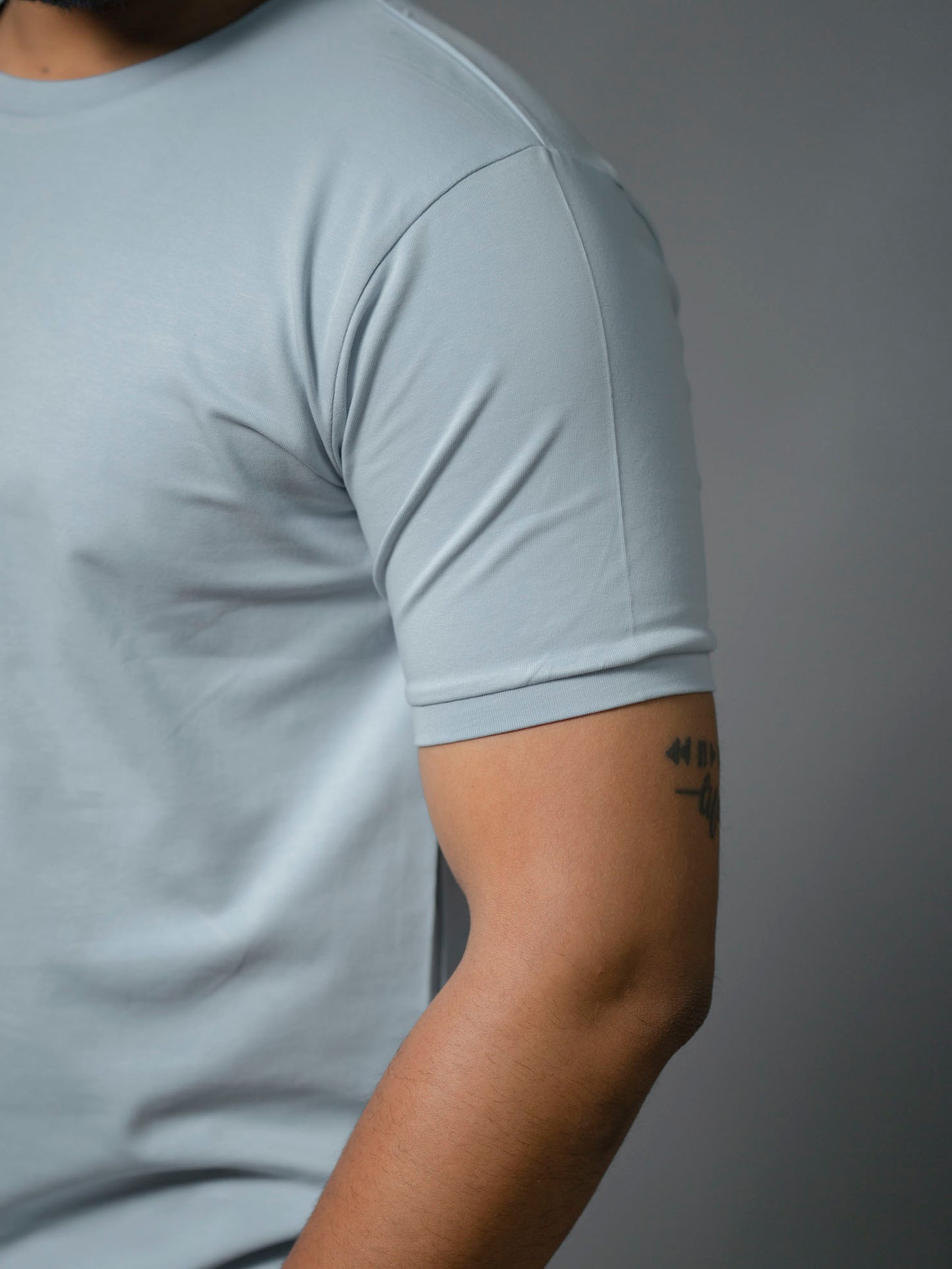 Mist Blue Refined Crew Neck Tshirt - The No Name Club