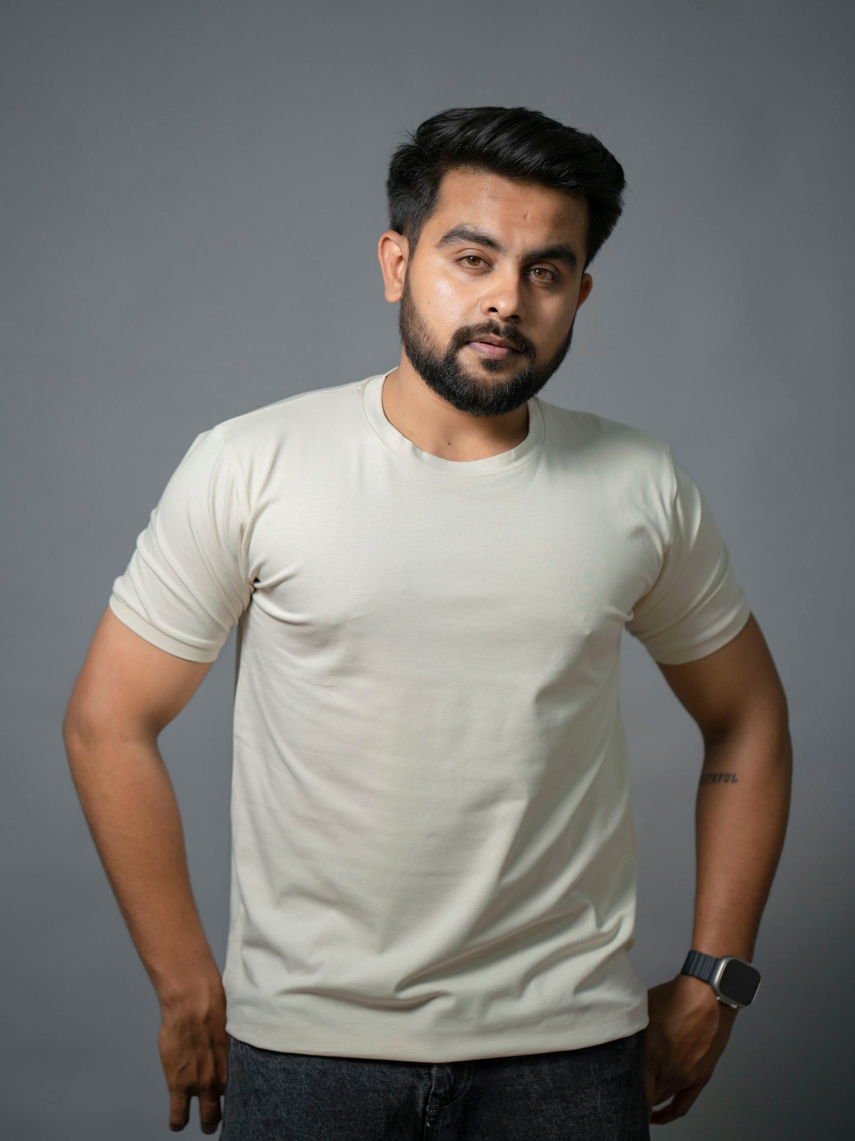 Cream Refined Crew Neck Tshirt - The No Name Club