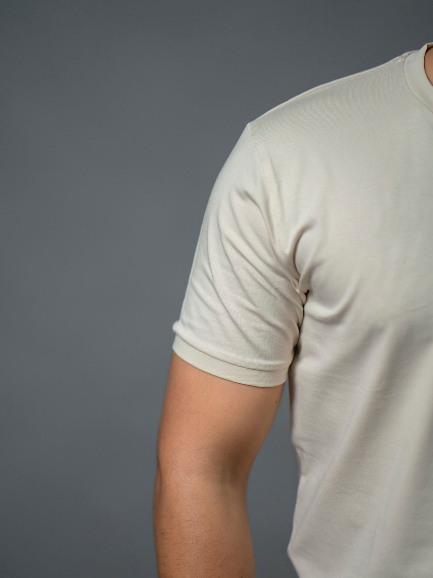 Cream Refined Crew Neck Tshirt - The No Name Club