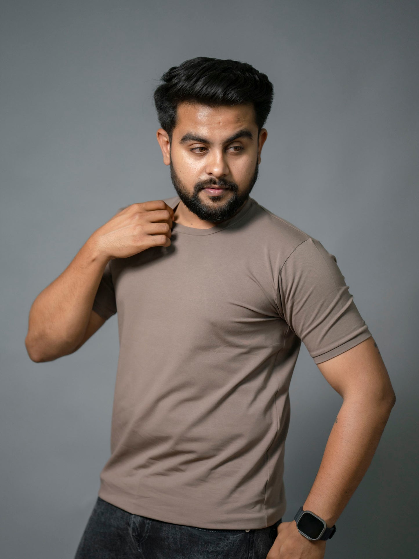 Mocha Brown Refined Crew Neck Tshirt - The No Name Club